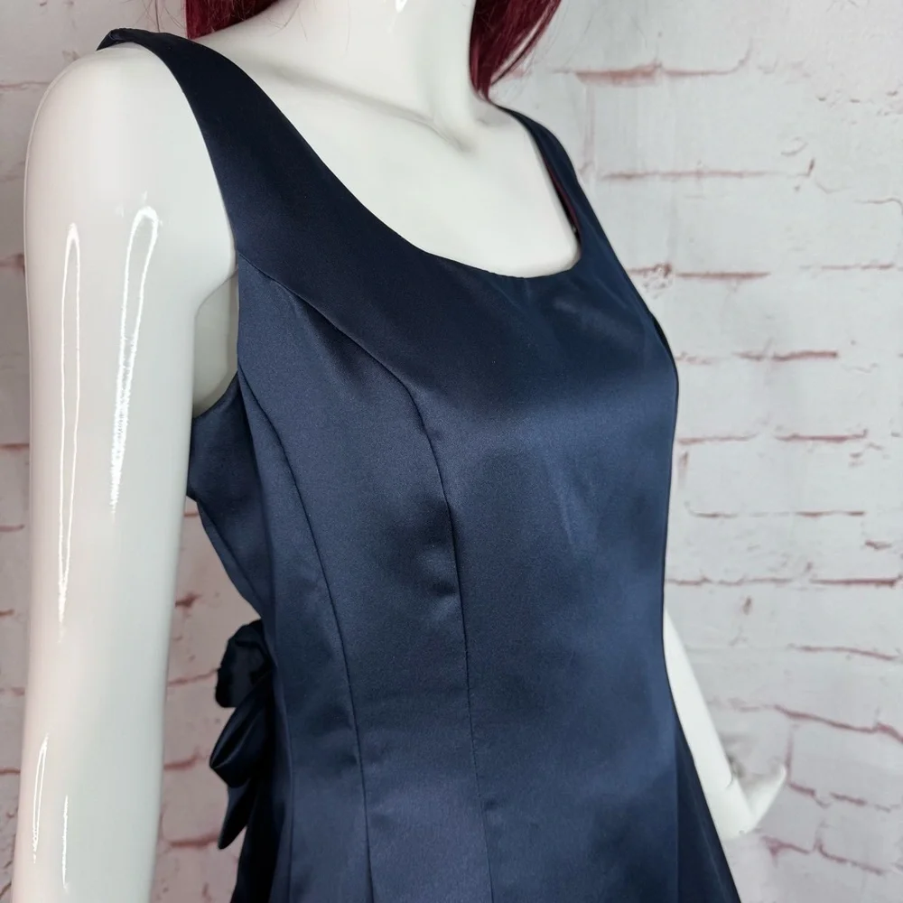 JESSICA McCLINTOCK Navy Satin Floor Length Prom Dress Size 10 Satin Rose Formal - Picture 6 of 16